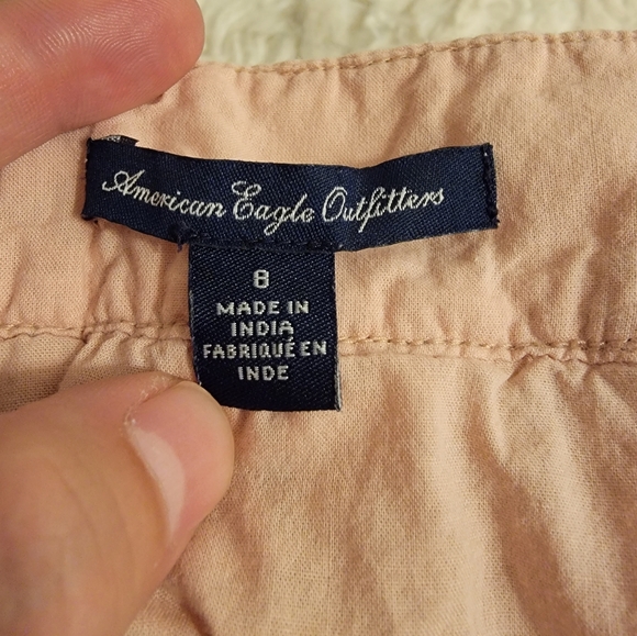 ✨️2/$20 EUC AE Crochet Detail Skirt Size 8 - Picture 4 of 4